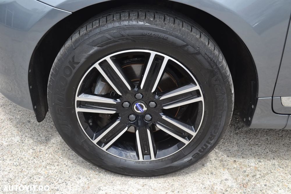 Volvo XC 60 D4 AWD Geartronic Summum - 31