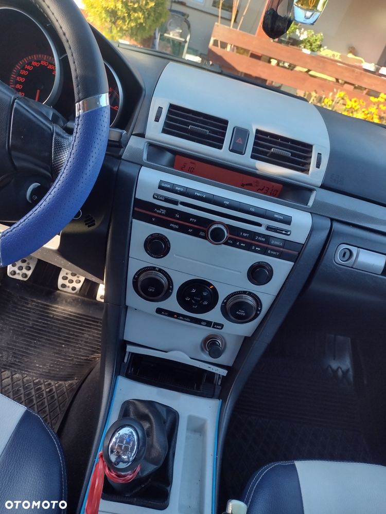 Mazda 3 - 3