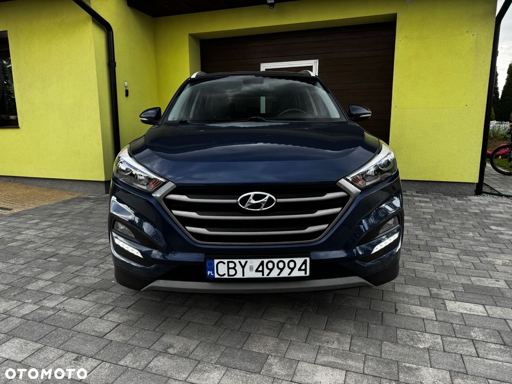 Hyundai Tucson 1.7 CRDI BlueDrive Style 2WD - 2