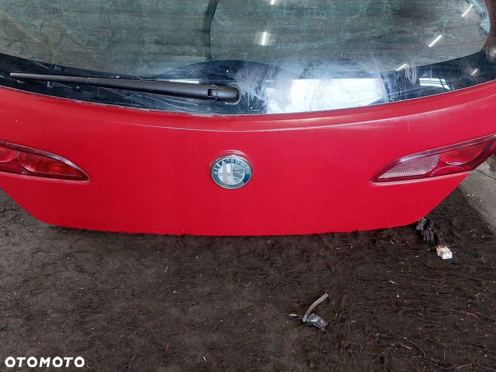 KOMPLETNY TYŁ ALFA ROMEO 159 I - 14