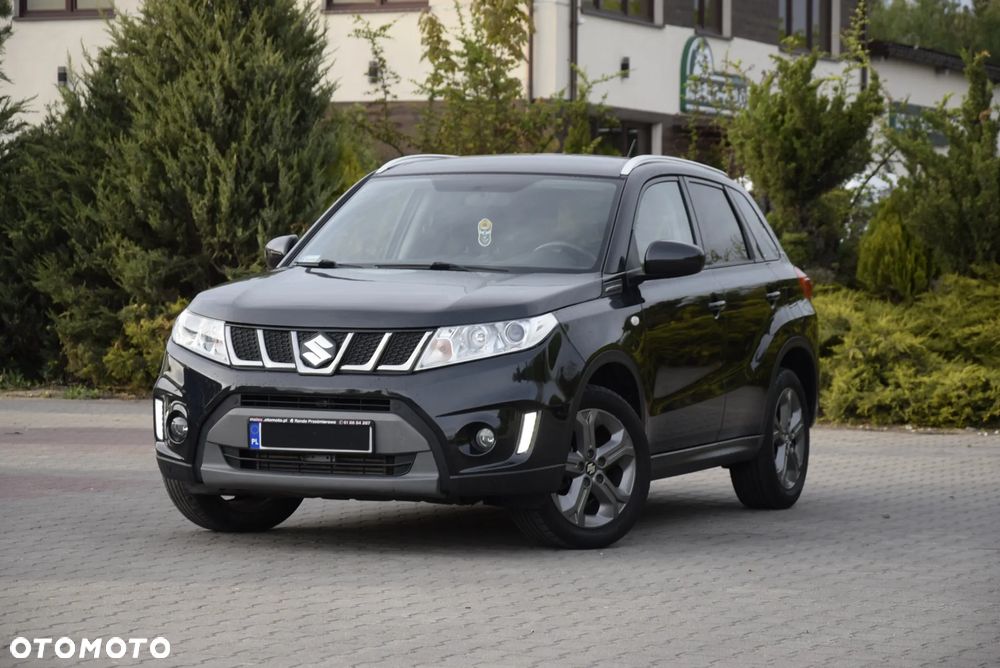 Suzuki Vitara - 1