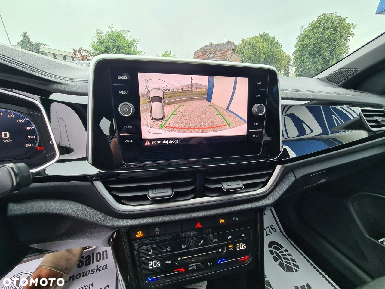 Volkswagen T-Roc 1.5 TSI R-Line DSG - 12
