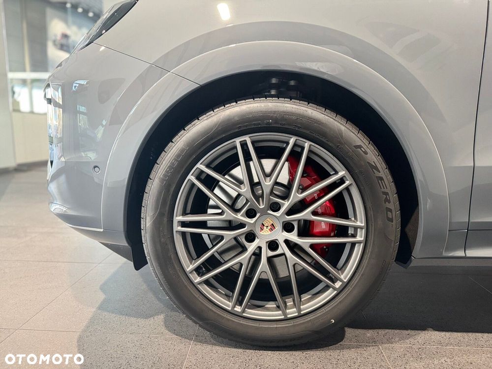 Porsche Cayenne S - 14