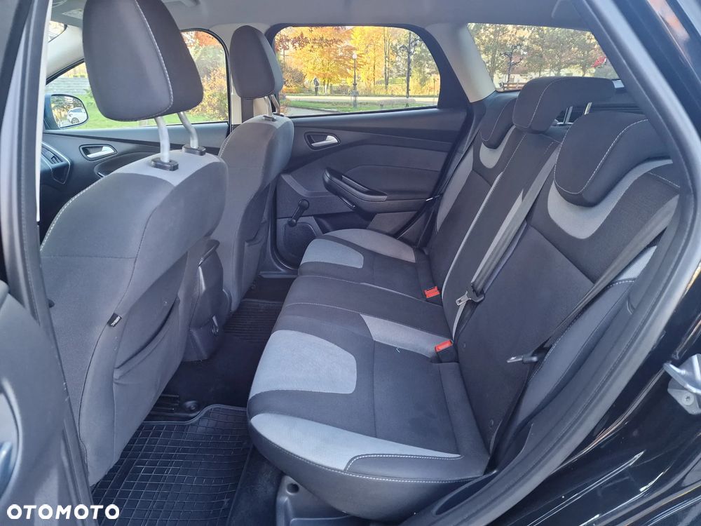 Ford Focus 1.6 TDCi DPF Start-Stopp-System Titanium - 16