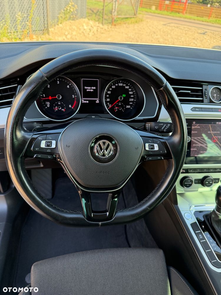 Volkswagen Passat 2.0 TDI BMT Highline DSG - 22
