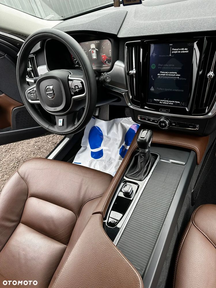 Volvo V90 D4 SCR Momentum Pro - 6