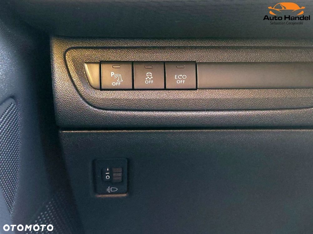 Peugeot 2008 - 17