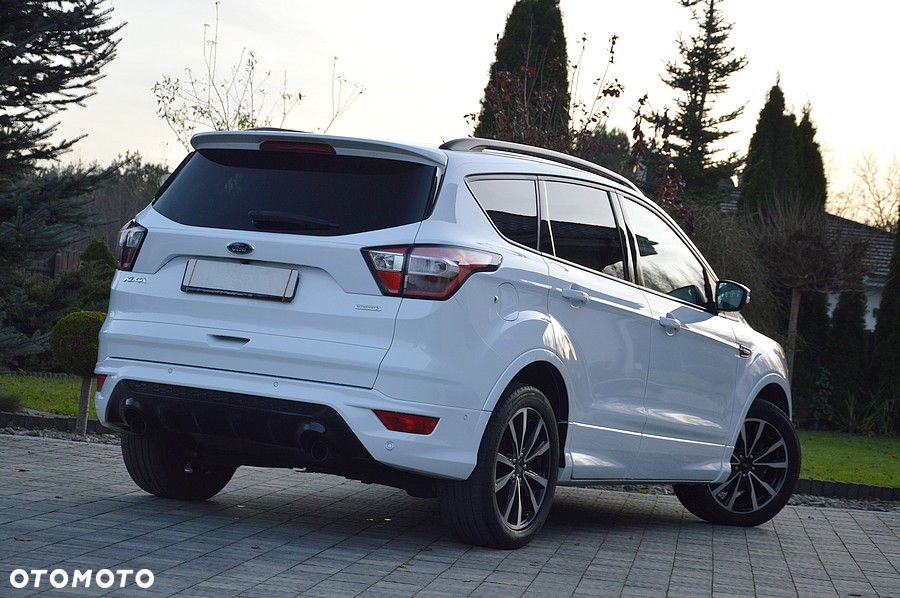 Ford Kuga 1.5 EcoBoost 2x4 SYNC - 11