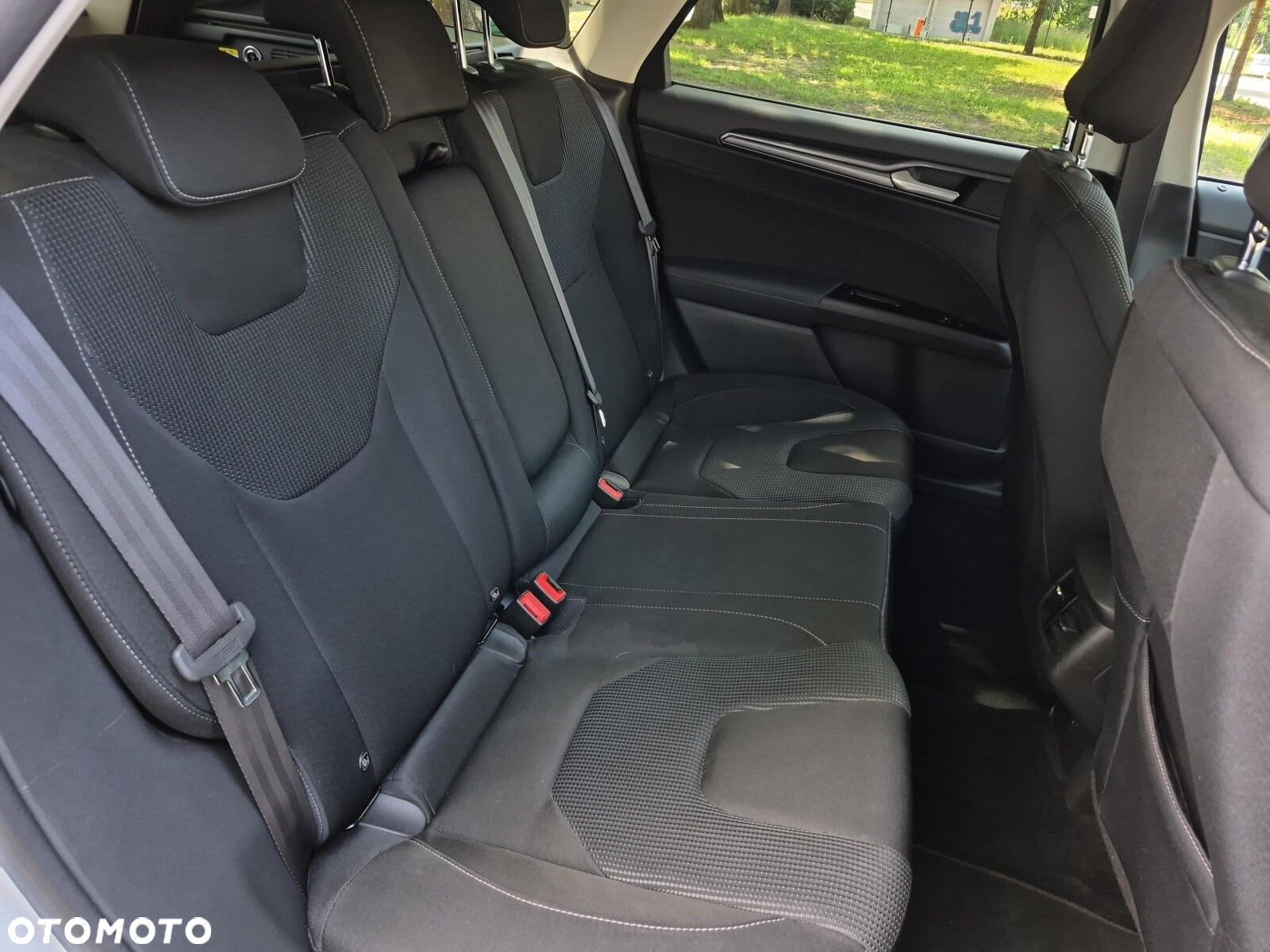 Ford Mondeo 2.0 TDCi Titanium PowerShift - 21