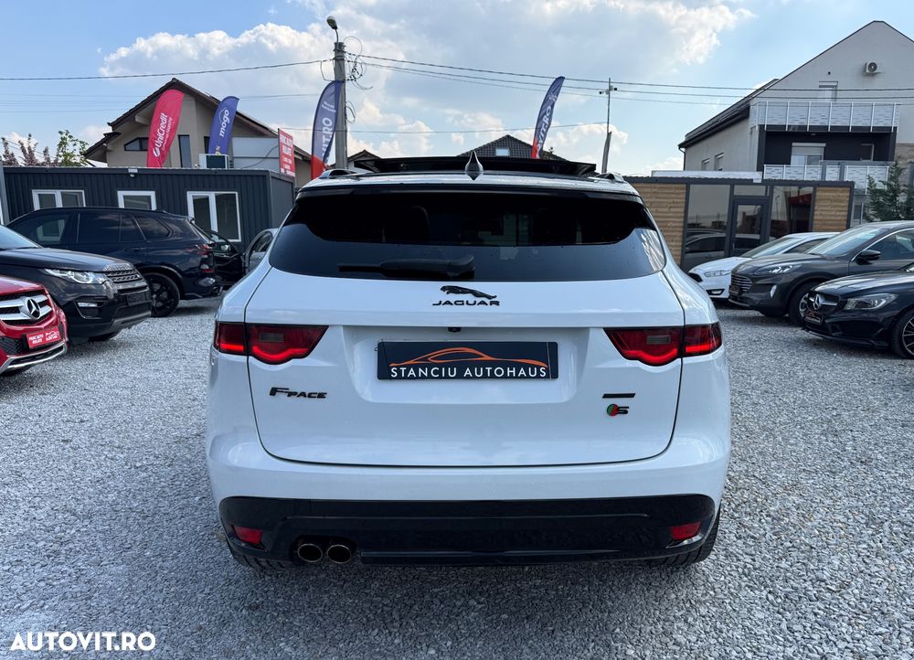 Jaguar F-Pace 20d Aut. R-Sport - 6