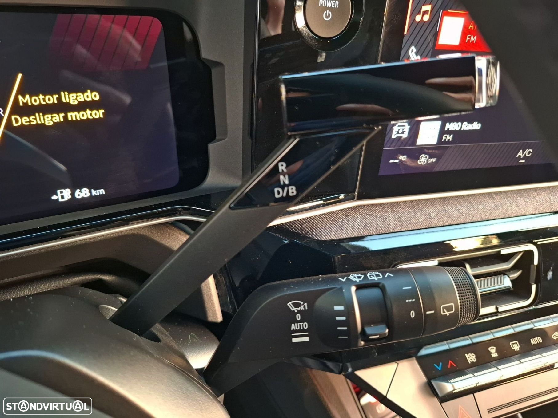 Renault 5 E-Tech 52 kWh Techno Autonomia Conforto - 15