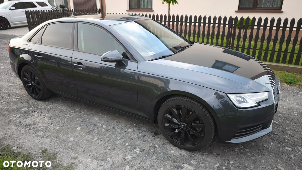 Audi A4 Limousine 2.0 TFSI ultra S tronic - 5
