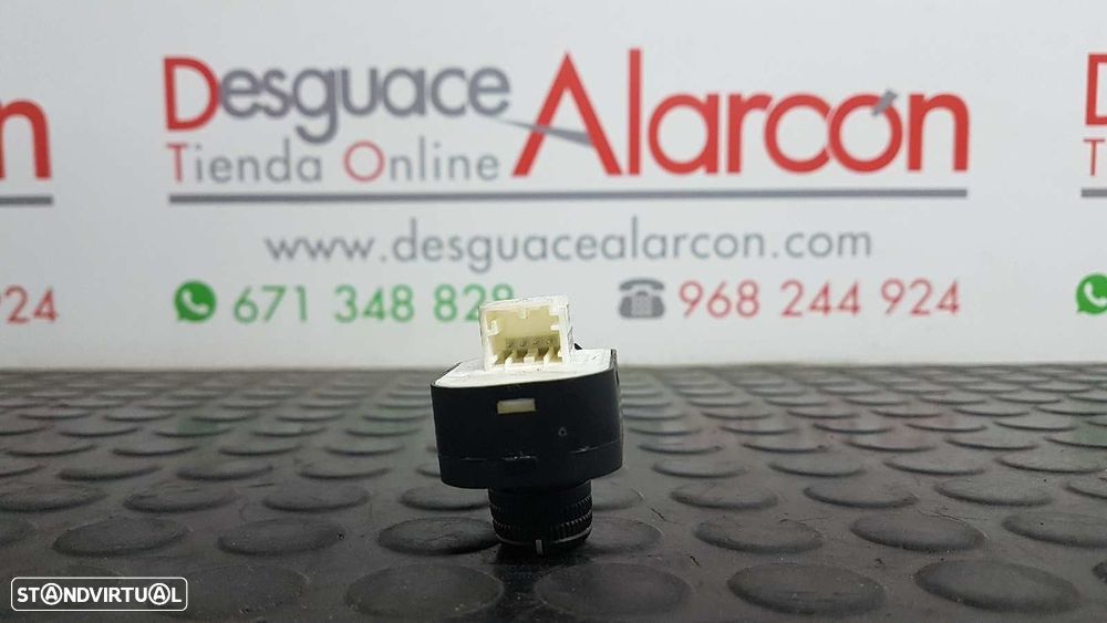 CONTROLADOR DE VISÃO TRASEIRA AUDI A4 BER. (B8) BáSICO - 3