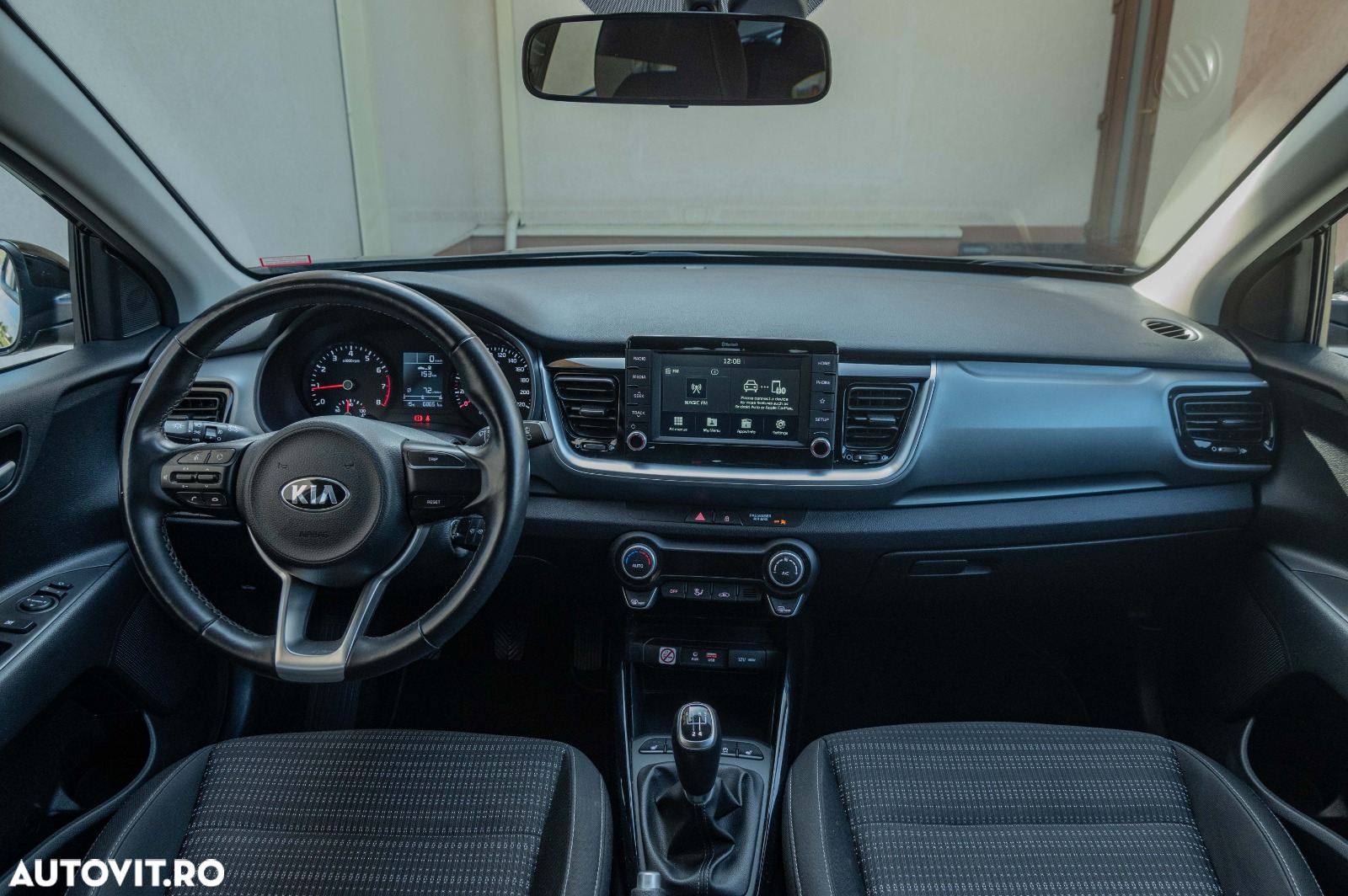 Kia Stonic 1.0 T-GDI Trend - 27