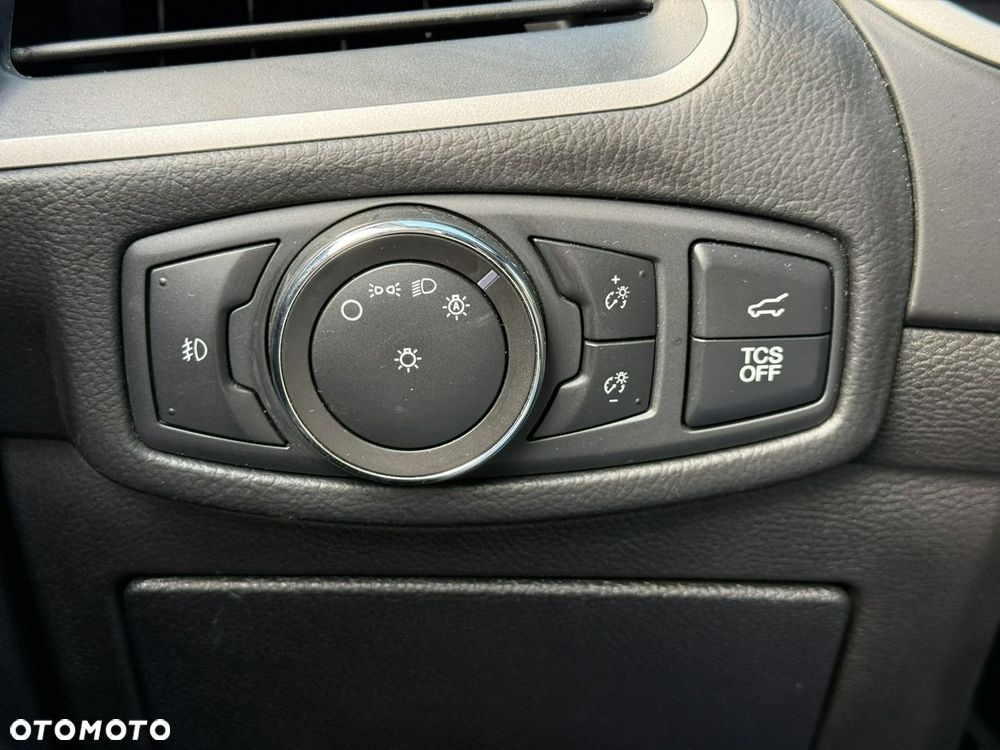 Ford Edge - 19