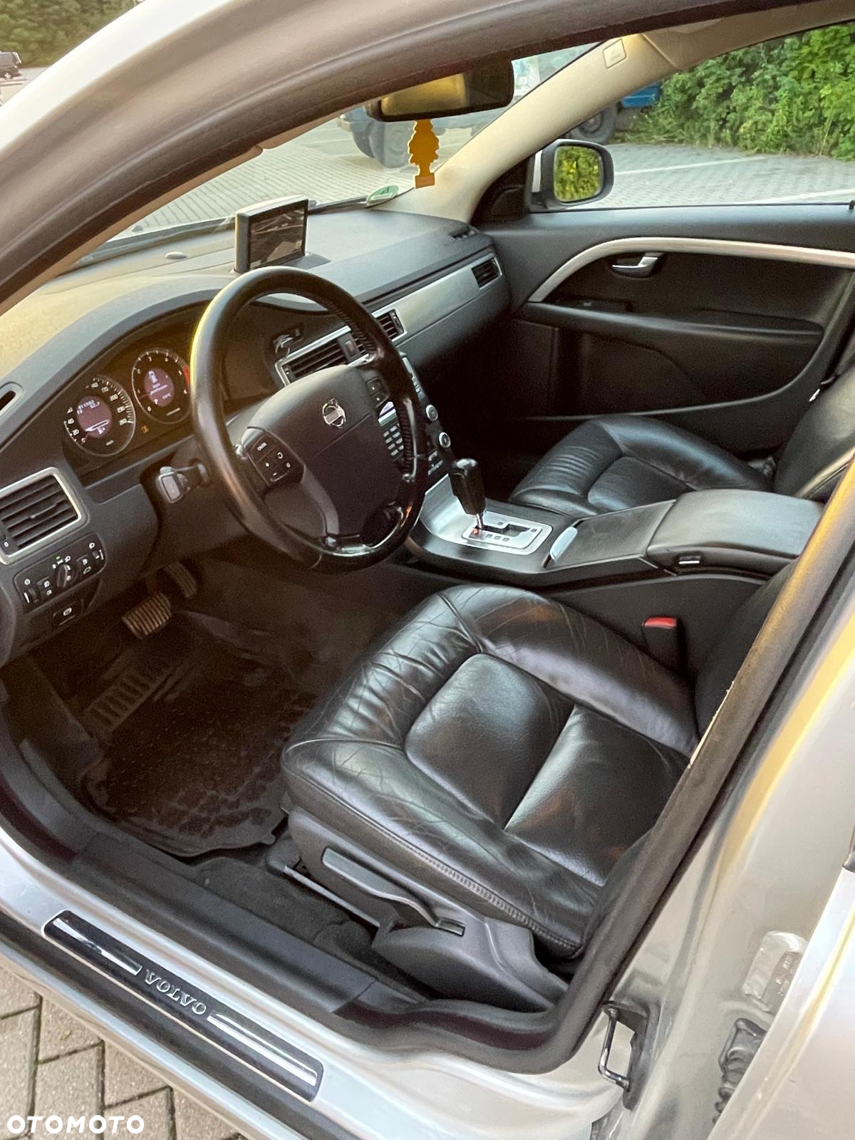 Volvo V70 - 8