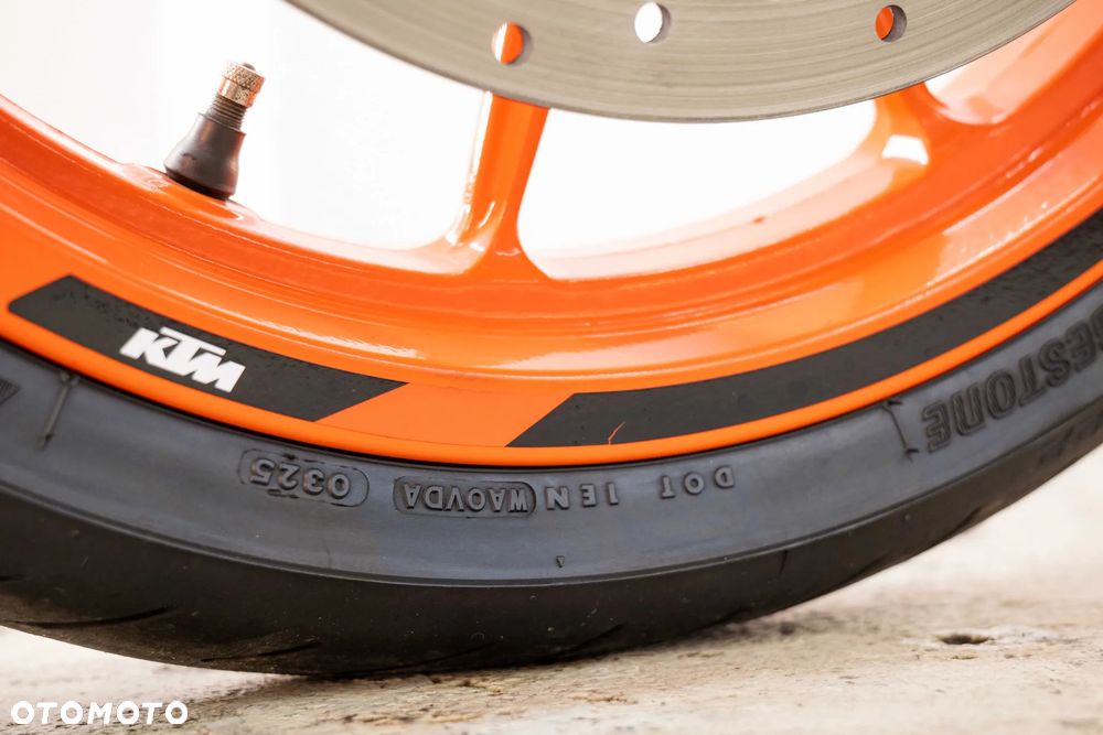 KTM Duke 125 - 34