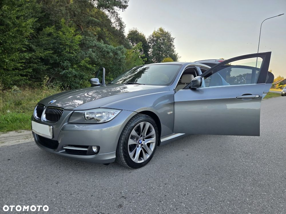 BMW Seria 3 318d - 21
