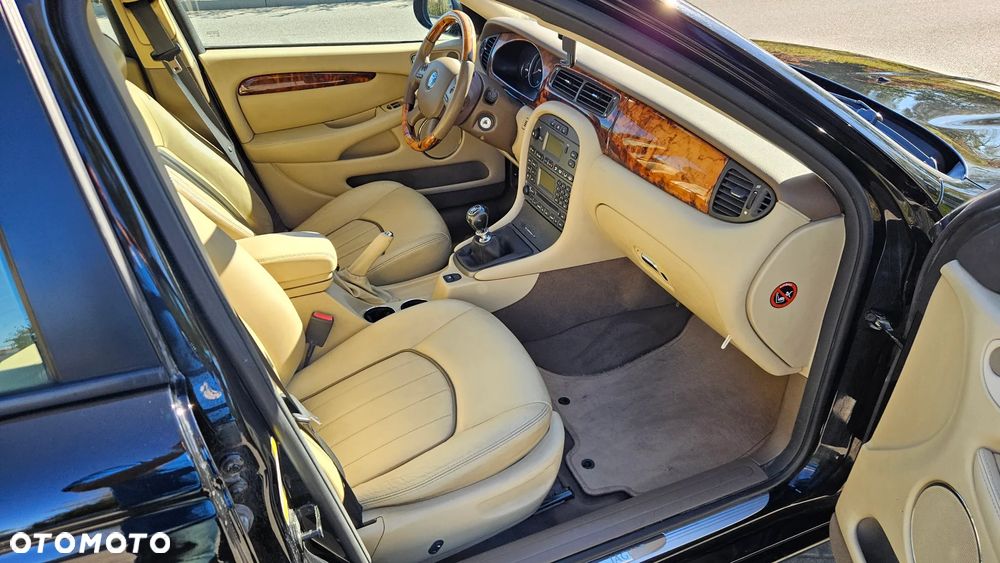 Jaguar X-Type 2.0 D Executive - 7