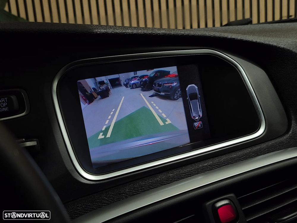 Volvo V40 Cross Country 1.6 D2 Momentum Powershift - 15