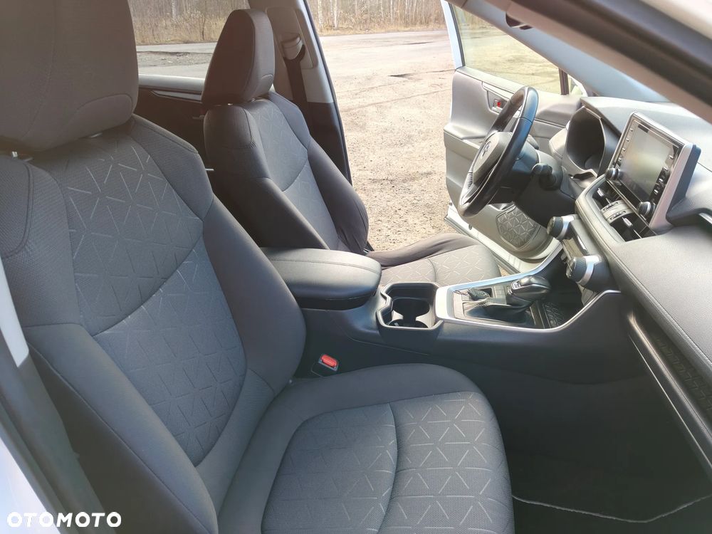 Toyota RAV4 - 14