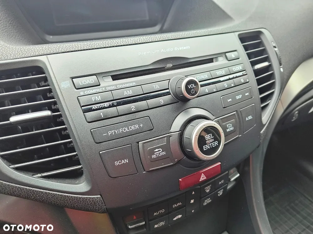 Honda Accord 2.2d Executive - 31