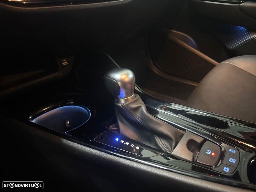 Toyota C-HR - 14