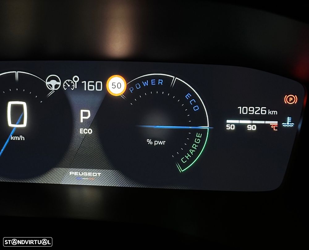 Peugeot 208 1.2 Hybrid Allure e-DCS6 - 13