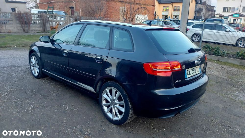 Audi A3 Sportback 2.0 TDI Attraction - 11