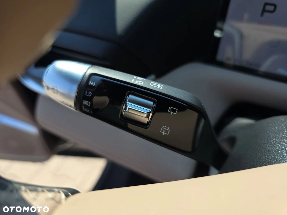 XPeng G9 94.6 kWh AWD Performance - 23