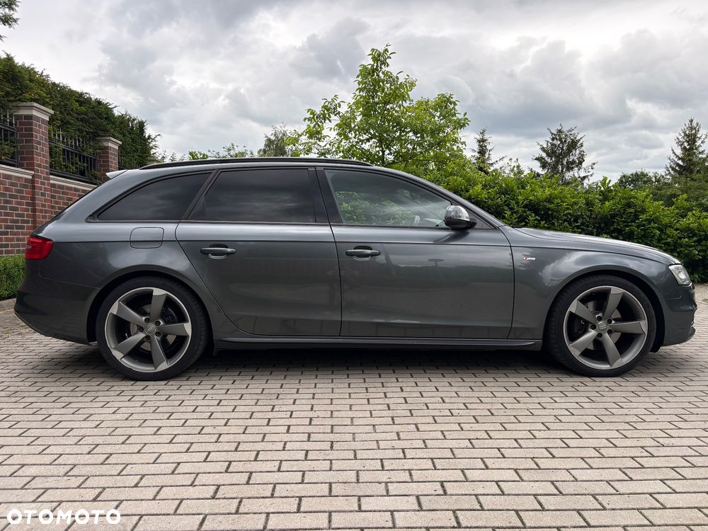 Audi A4 Avant 2.0 TDI Quattro S tronic - 10