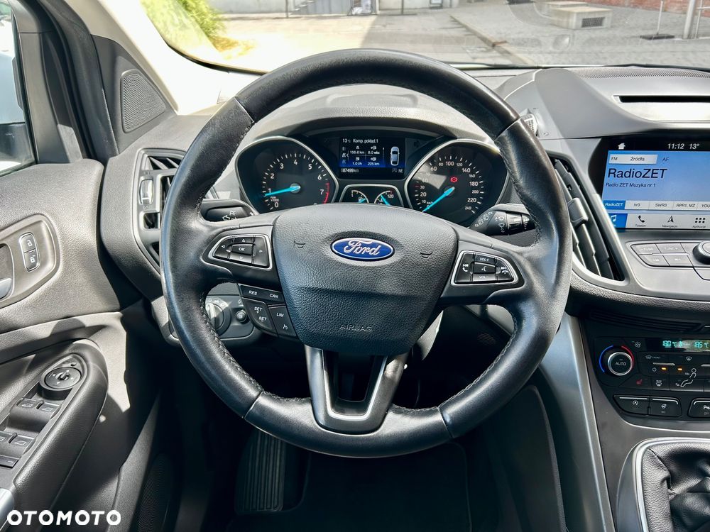 Ford Kuga - 25