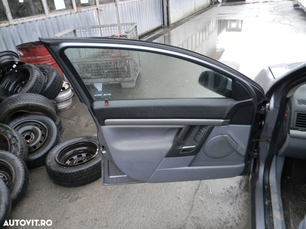 Dezmembrari  Opel VECTRA C  2002  > 2009 2.2 DTI Motorina - 27