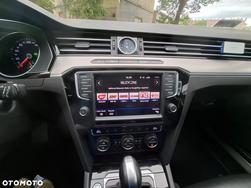 Volkswagen Passat 2.0 TDI SCR DSG Highline - 21