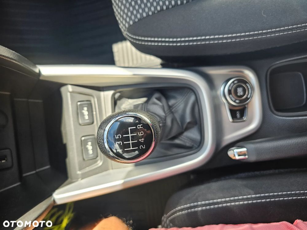 Suzuki Vitara 1.6 DDiS (4x4) Allgrip Comfort+ - 15