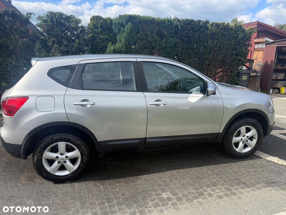 Nissan Qashqai 2.0 Acenta CVT - 1
