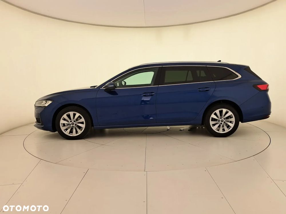 Skoda Superb 2.0 TDI SCR Drive DSG - 4