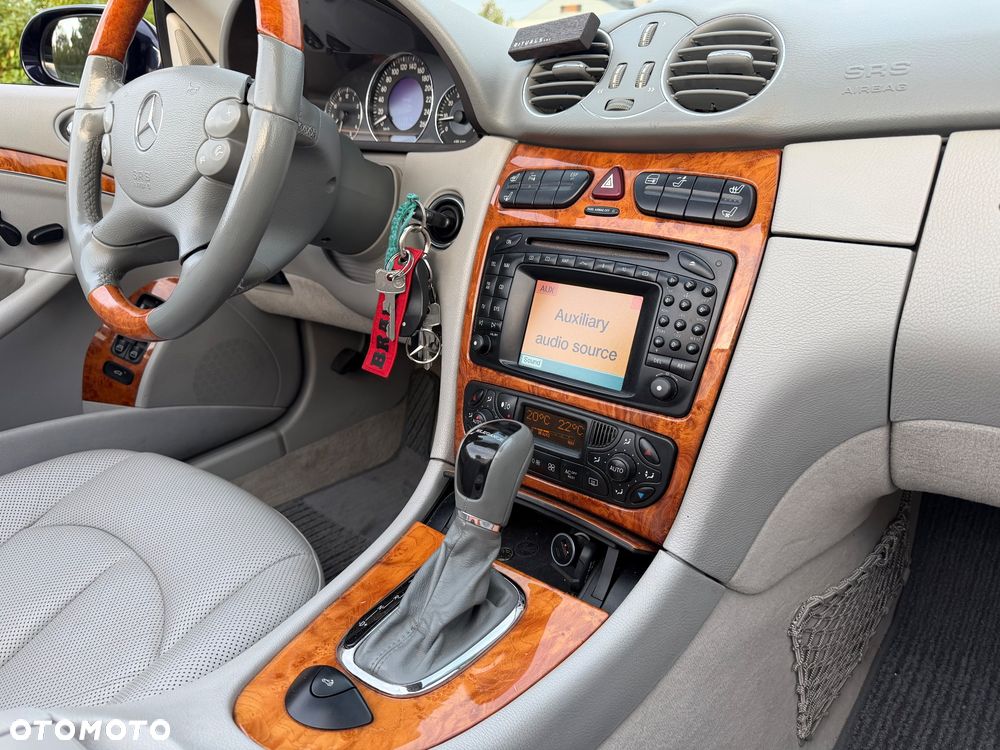 Mercedes-Benz CLK - 20