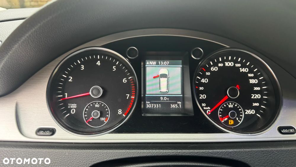 Volkswagen Passat 2.0 TSI Highline - 21