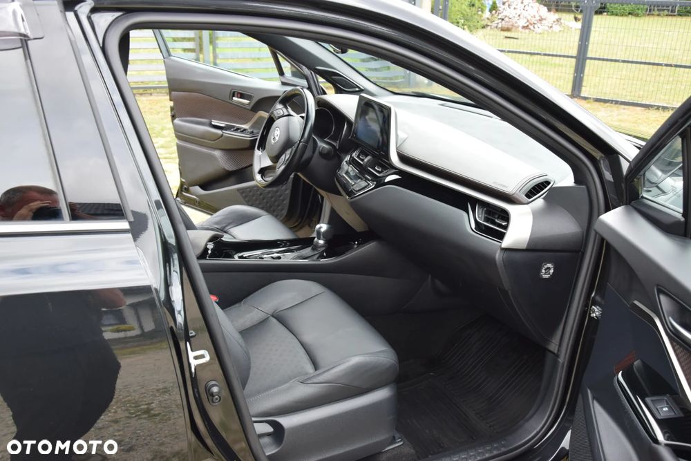 Toyota C-HR Business-Edition - 26