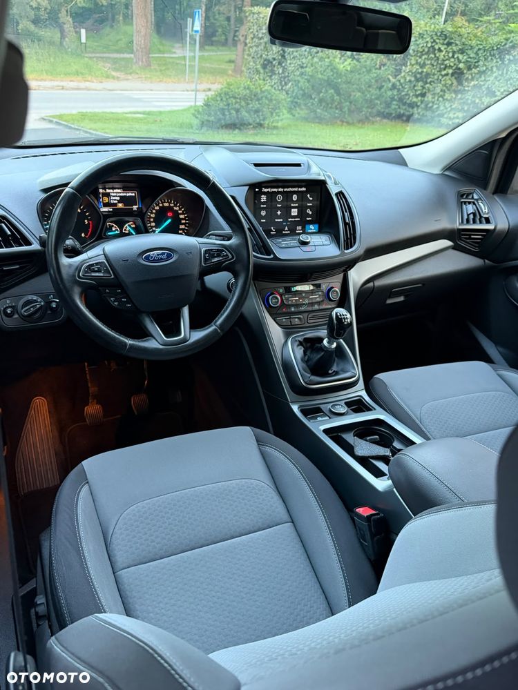 Ford Kuga 2.0 TDCi 4x4 Titanium - 25