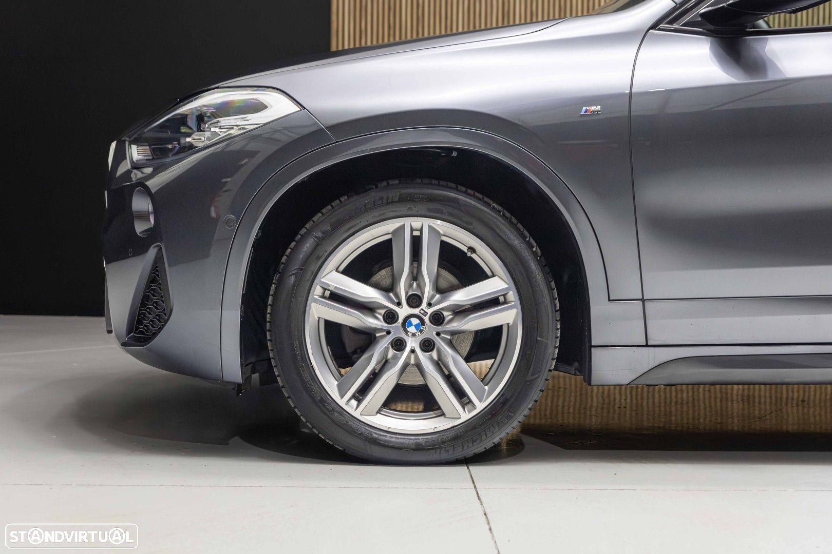 BMW X2 16 d sDrive Auto Pack M - 4