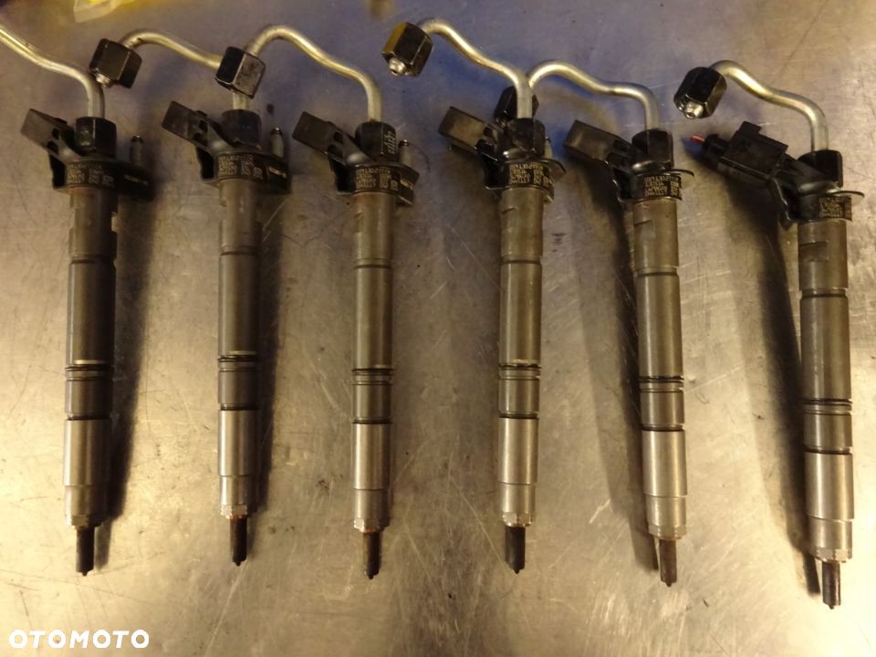 wtrysk wtryski 057130277ag 3.0 tdi a6 a7 a8 touareg czesci komplet - 1