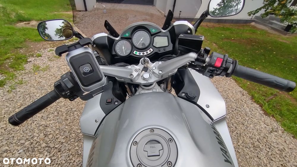 Yamaha FJR - 7
