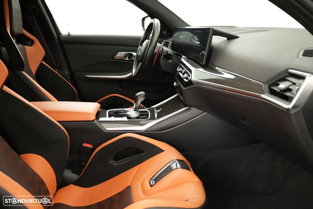 BMW M3 Competition xDrive - 32