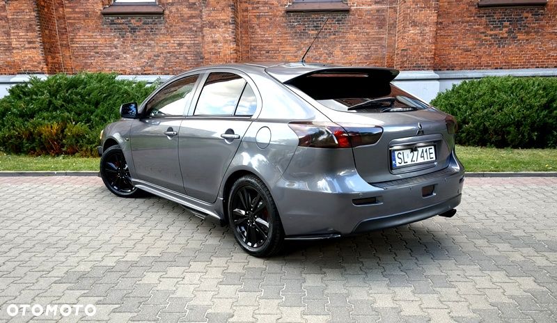 Mitsubishi Lancer 1.6 Intense - 3