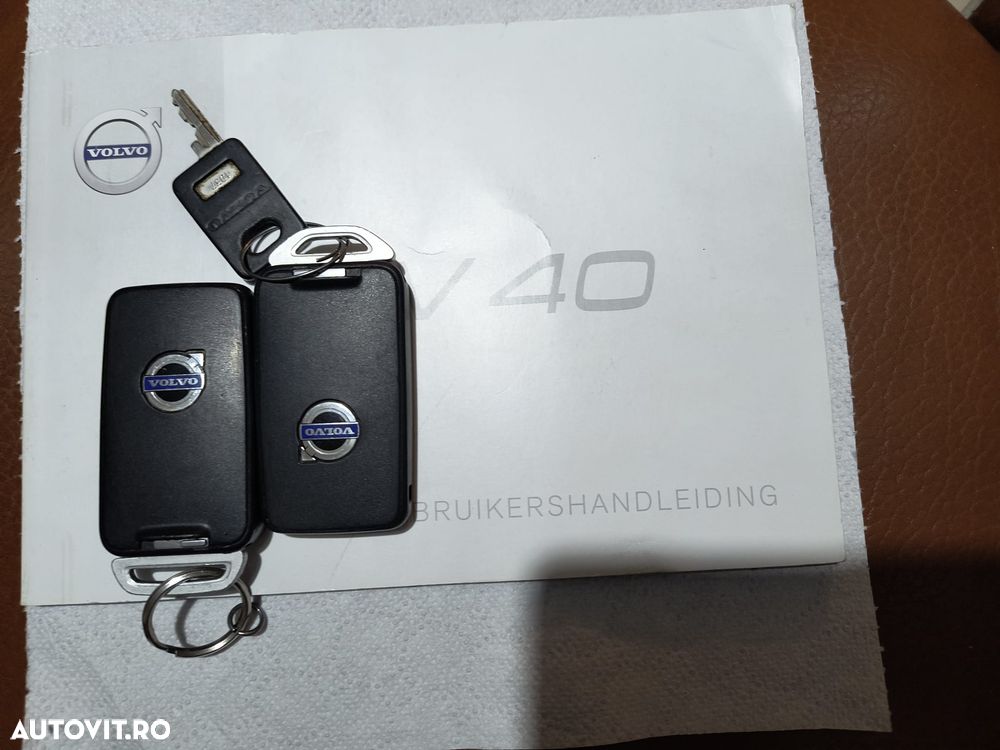 Volvo V40 - 7