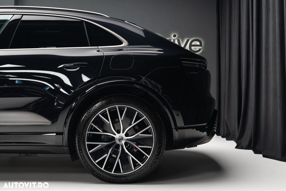 Porsche Macan Turbo 100 kWh - 9