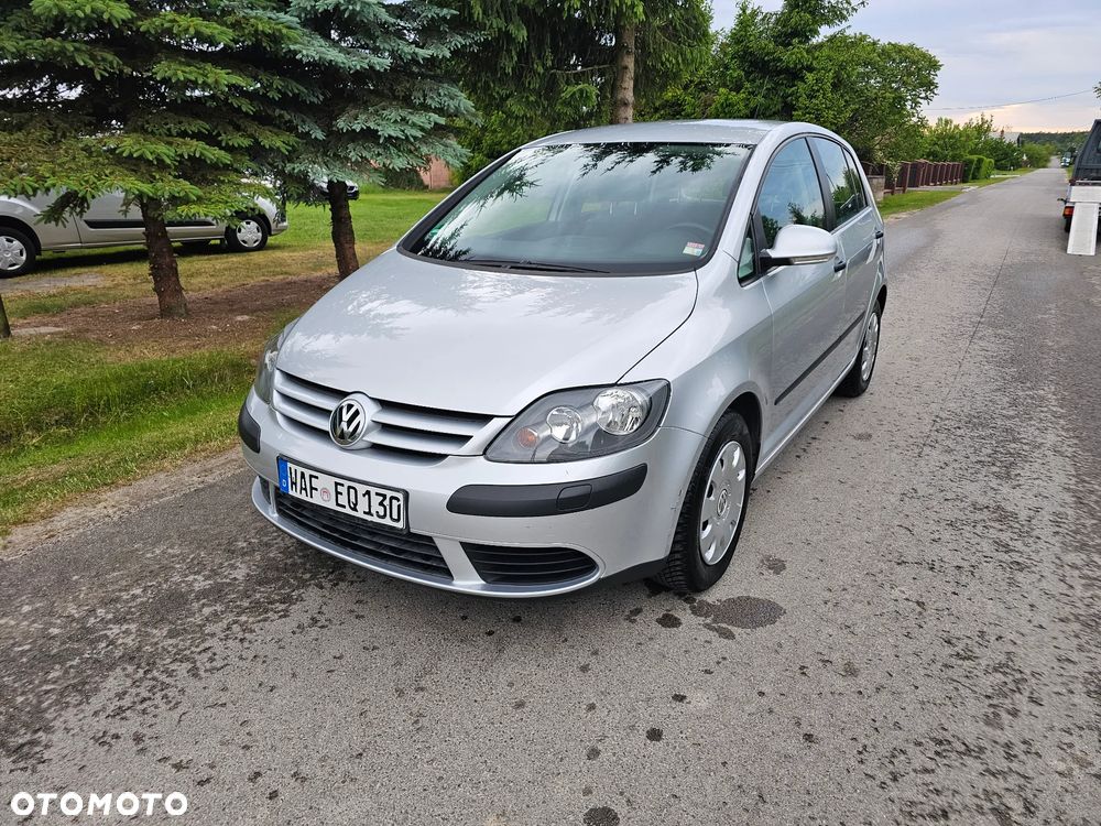Volkswagen Golf Plus - 21