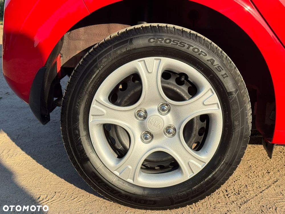 Kia Picanto 1.0 L - 4